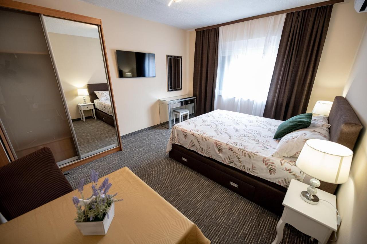 Apartmani Tome 자다르 외부 사진