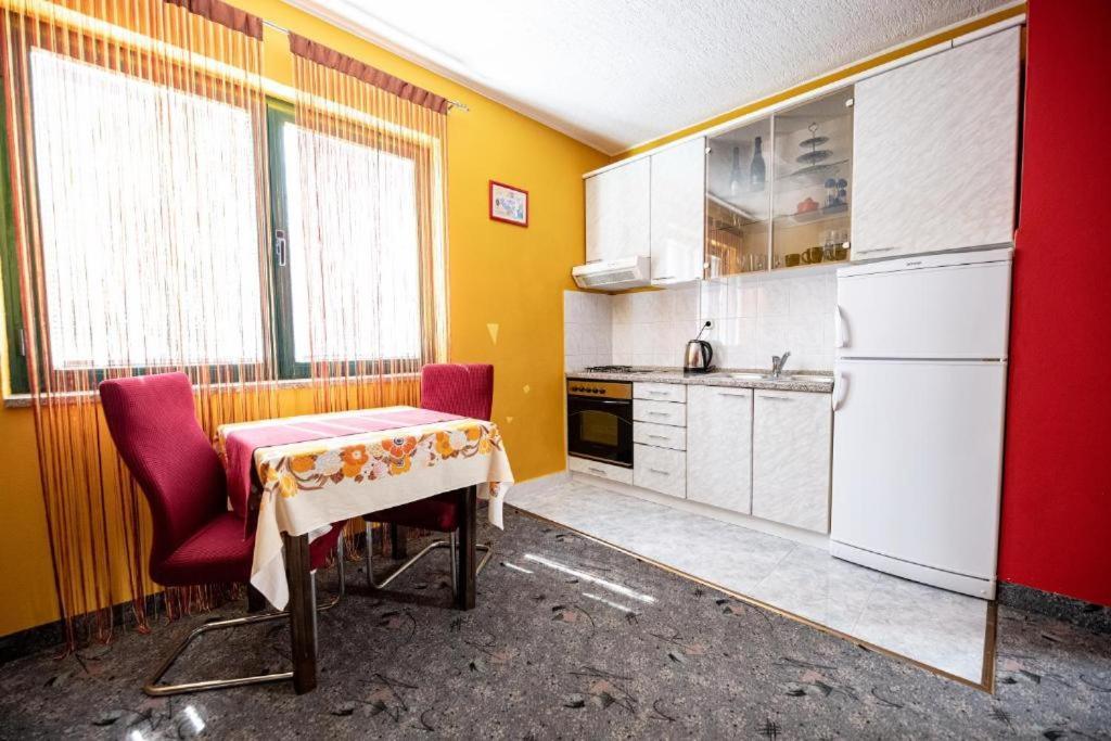Apartmani Tome 자다르 외부 사진